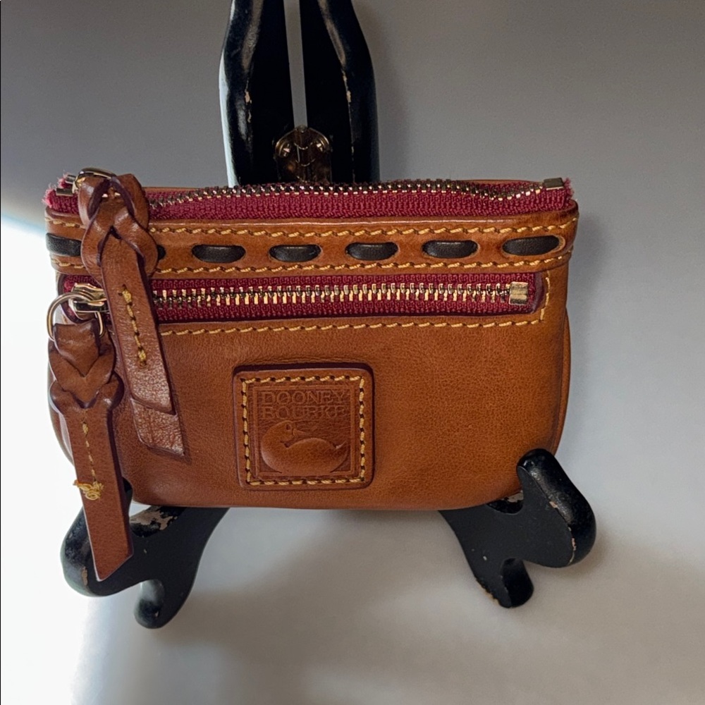 Dooney & Bourke Florentine Coin Case in Natural